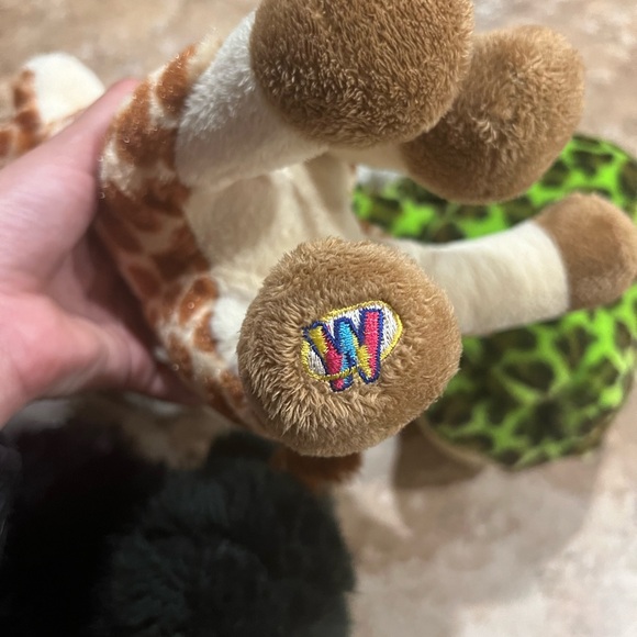 Webkinz LOT of 7 Pets Vintage 2000s Web game no codes GANZ poodle frog giraffe - Picture 11 of 12